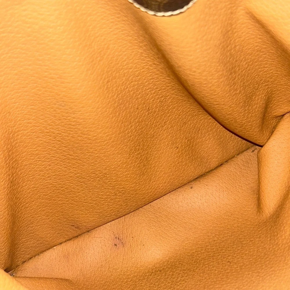 GUC Celine Triomphe Leather shoulder bag - Picture 13 of 16